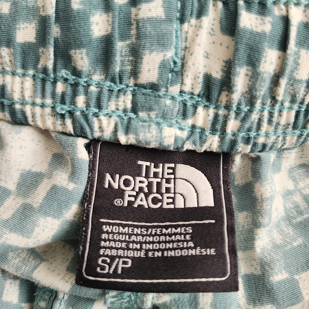 The North Face Athletic Shorts - Picture 3 of 7